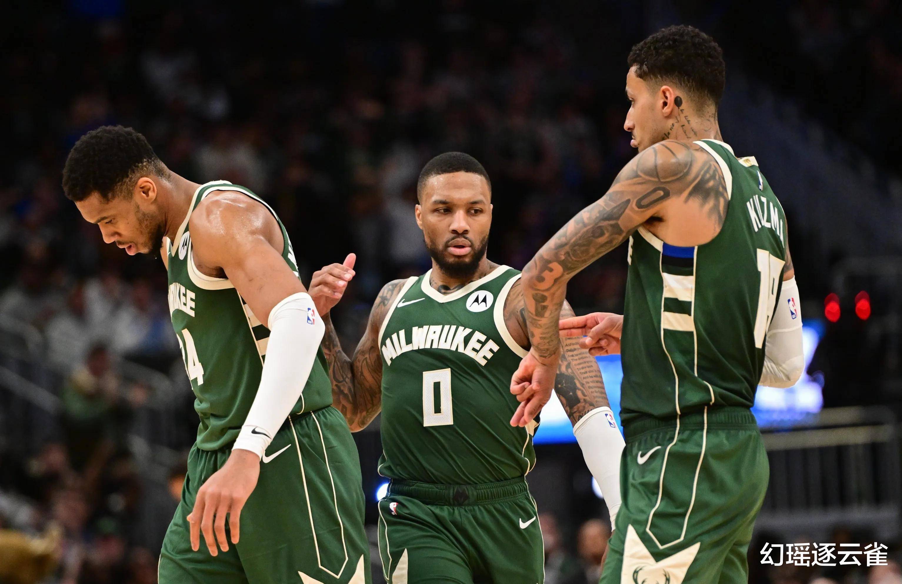 据天空体育和The Athletic后续报道，他今早与杰森·威尔科克斯和奥马尔·贝拉达会面时被告知解除职务。