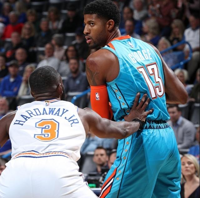 珀斯光荣vs西悉尼流浪者首发：巴巴洛塞斯领衔！塔加特、库尔在列