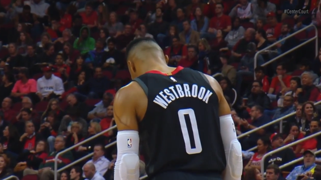 塞尔电台谈维尼修斯：家里有个没教养的孩子时，错最终在父母